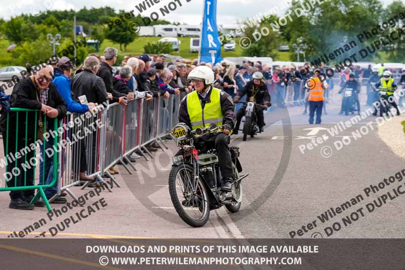 Vintage motorcycle club;eventdigitalimages;no limits trackdays;peter wileman photography;vintage motocycles;vmcc banbury run photographs